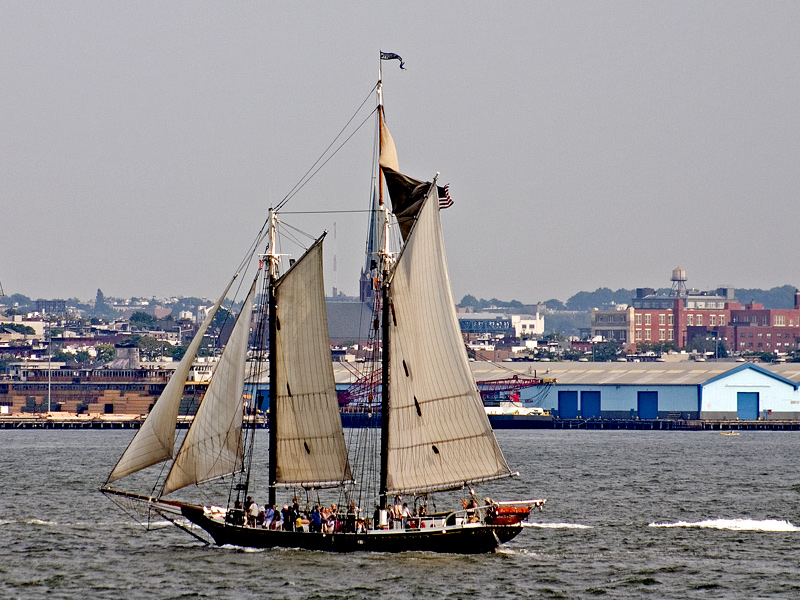 photo "New York Harbor" tags: travel, North America