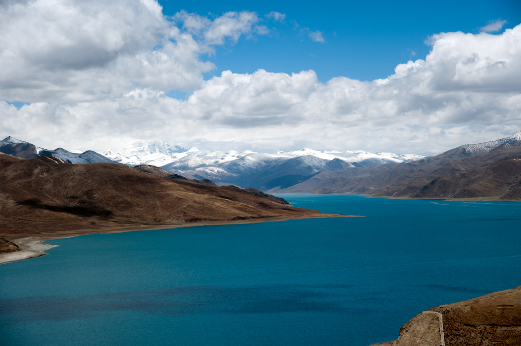 photo "Yamdrok Tso" tags: landscape, mountains, water