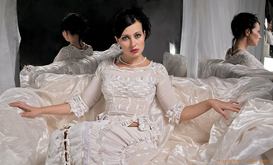 photo "Salon of brides" tags: portrait, woman