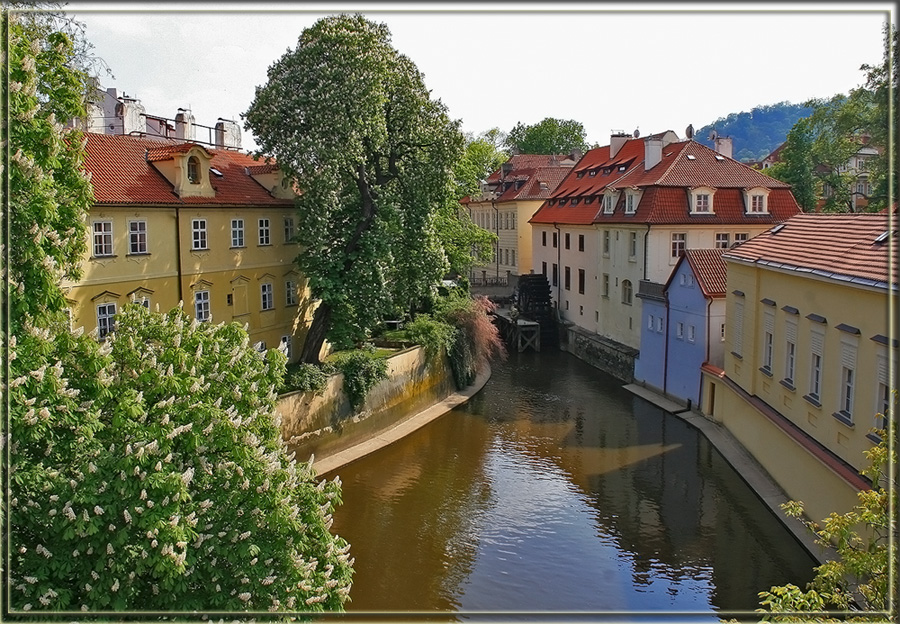 photo "Spring In Prague 1" tags: architecture, travel, landscape, Europe