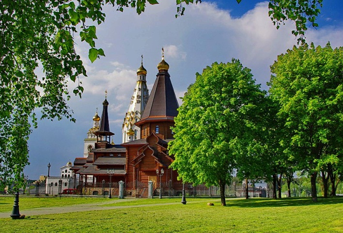 фото "Майская прогулка.Минск." метки: город, архитектура, пейзаж, 