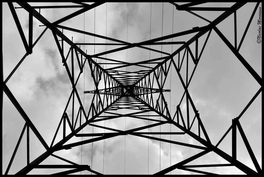 photo "Electrik" tags: abstract, black&white, 