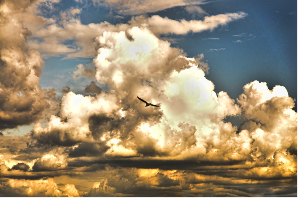 photo "***" tags: landscape, clouds