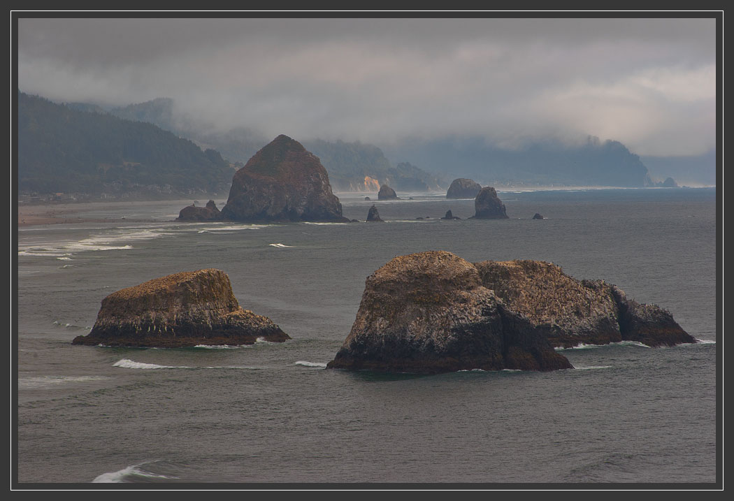 photo "Gloomy sunset" tags: landscape, sunset, water
