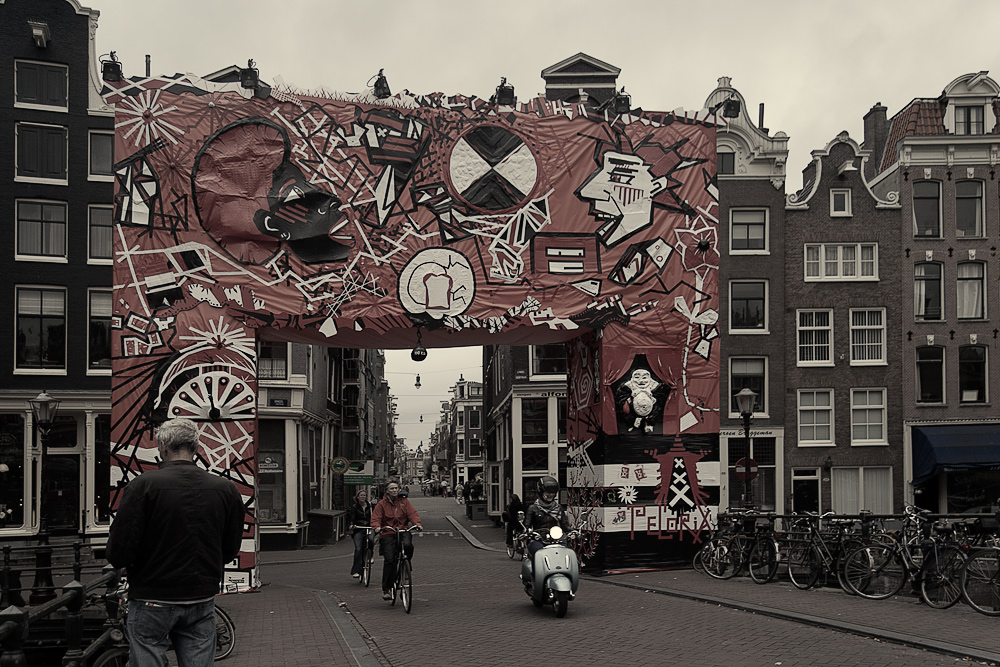 photo "***" tags: city, 