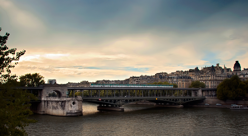 photo "April in Paris" tags: travel, landscape, Europe