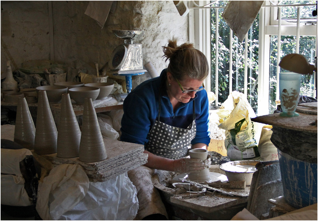 photo "Handwork." tags: reporting, 