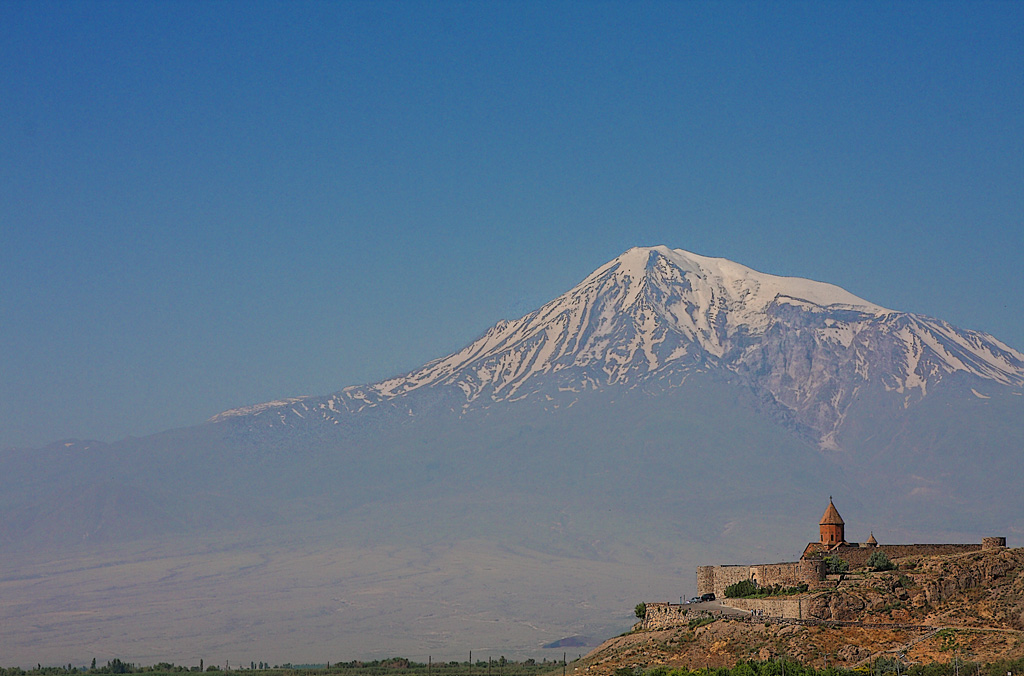 Арарат и хор вирап картина