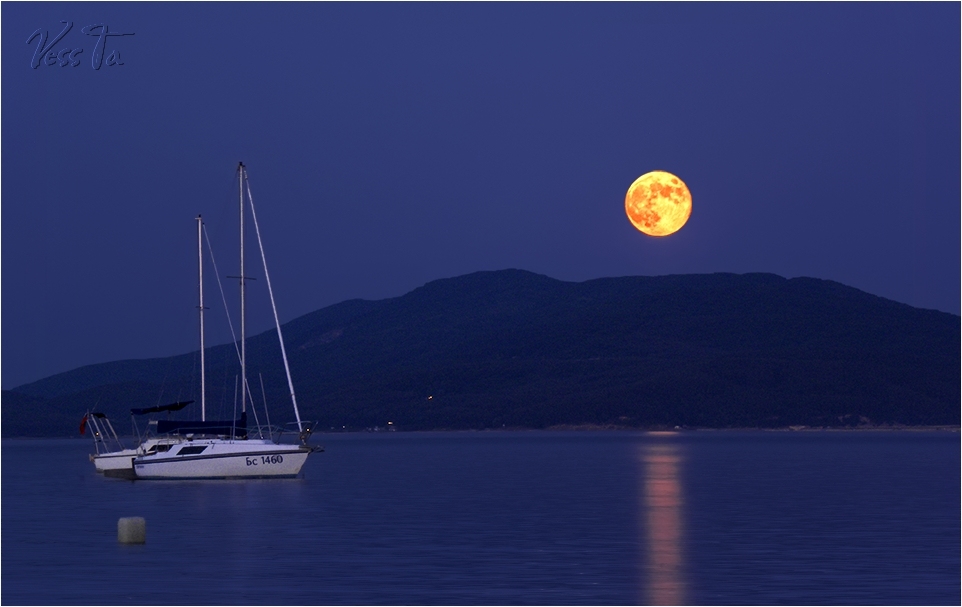 photo "***" tags: landscape, night, water