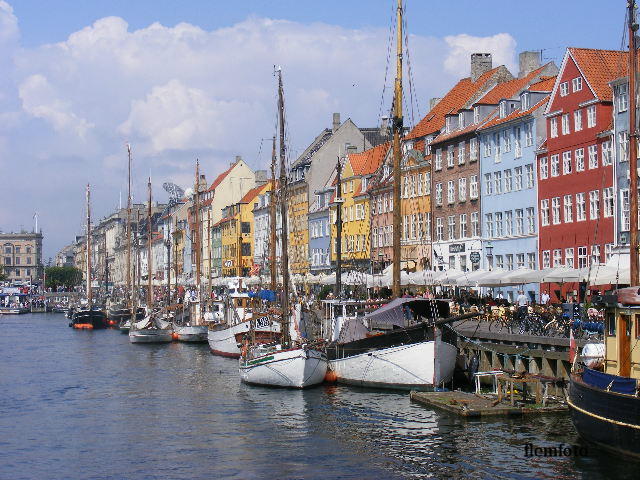 photo "Summerday in Nyhavn." tags: travel, Europe