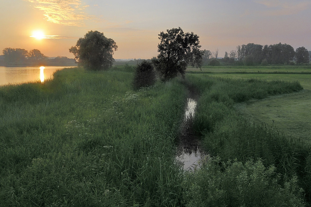 photo "***" tags: landscape, sunset