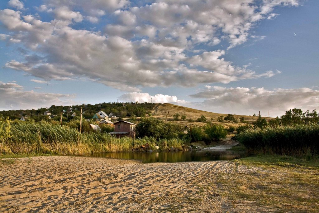 фото "Clouds over old river" метки: , 