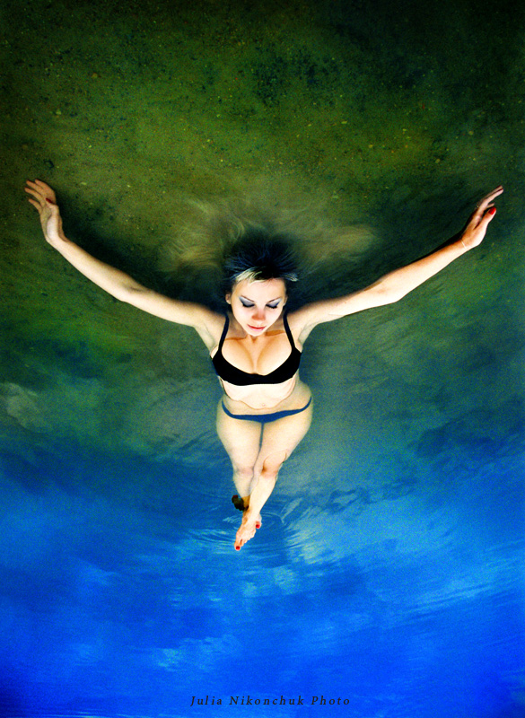 photo "Flying" tags: genre, glamour, 