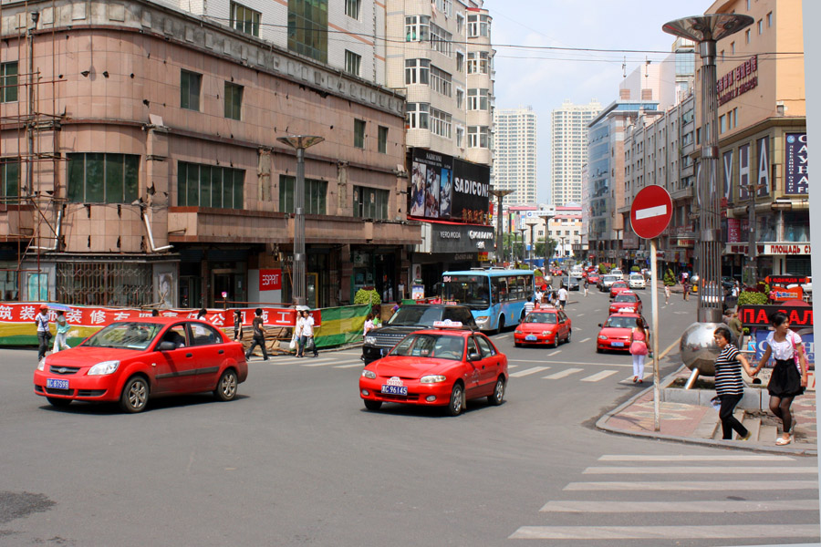 photo "***" tags: city, technics, 