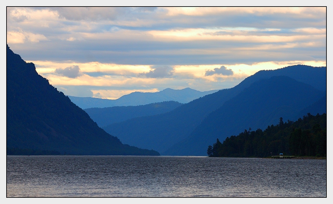 photo "Lake Teletskoye" tags: landscape, mountains, water