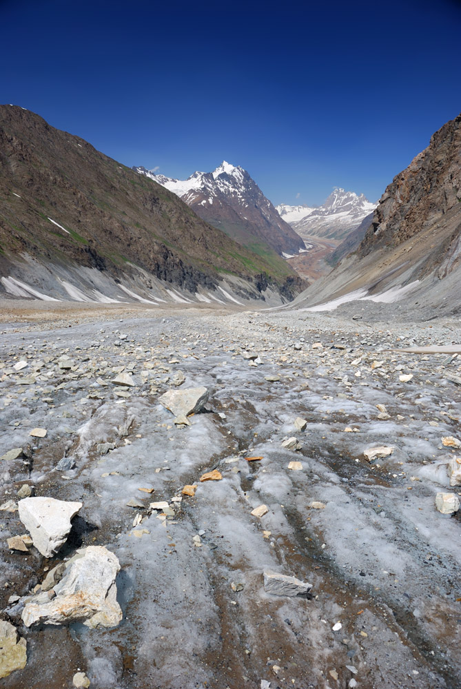 photo "On the glacier" tags: , 