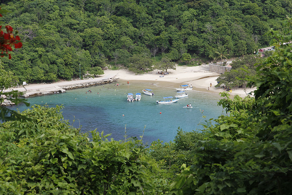 photo "Playa La Entrega" tags: , 