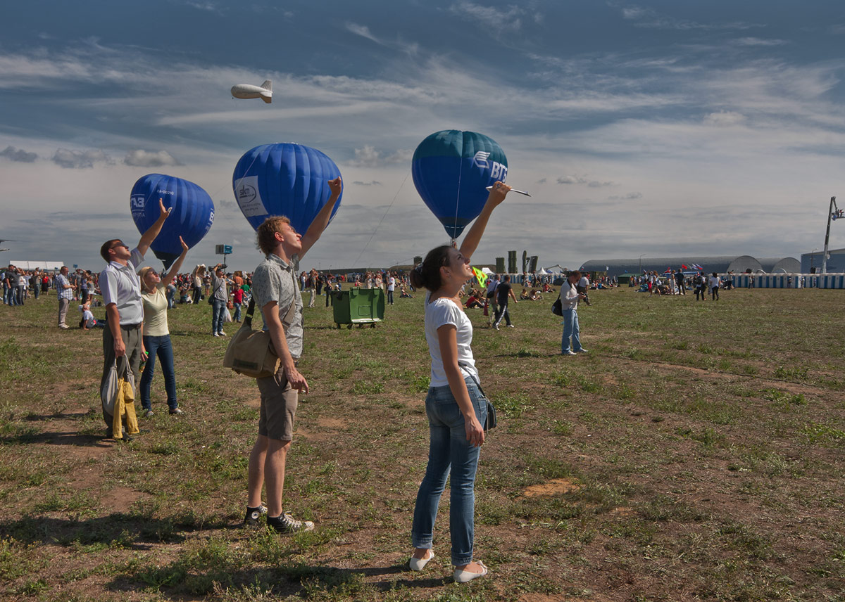 фото "Увлеченные небом и самолетами.Макс 2011." метки: жанр, 