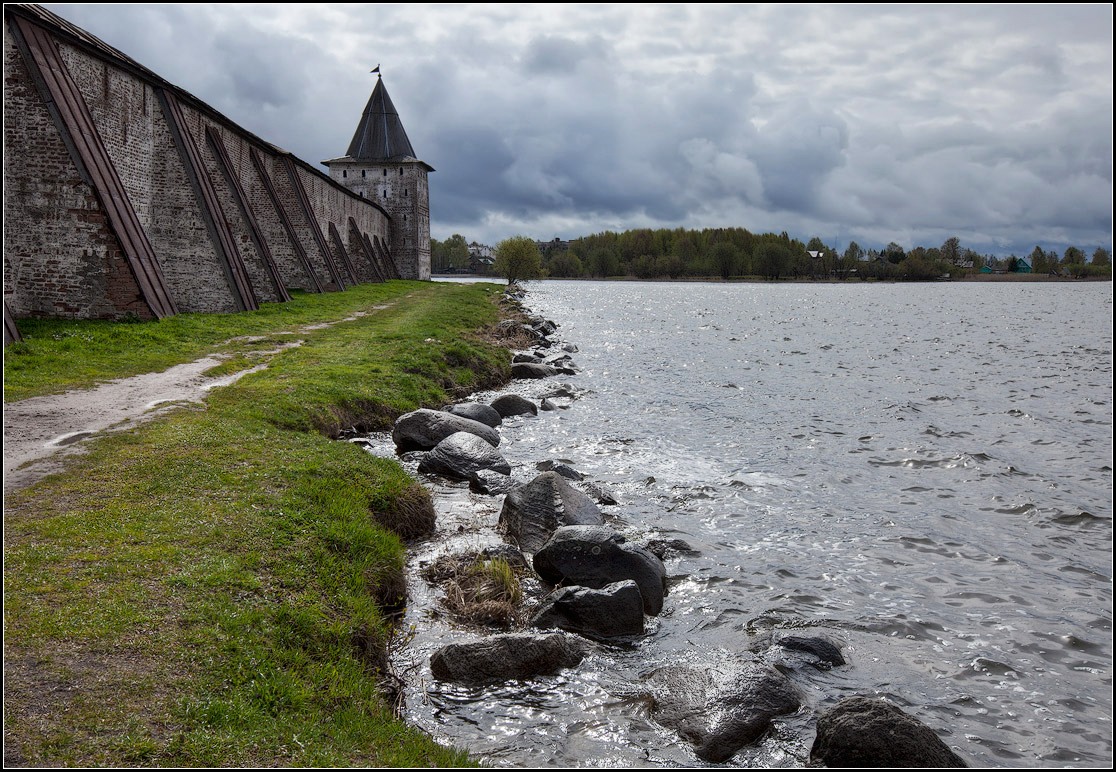 photo "the ancient walls" tags: landscape, architecture, water