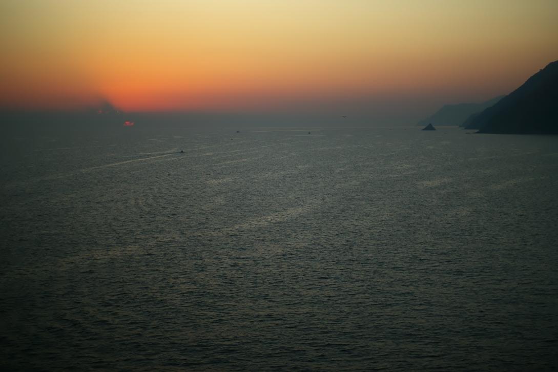 photo "View of Cinque Terre sea from Porto Venere" tags: landscape, sunset