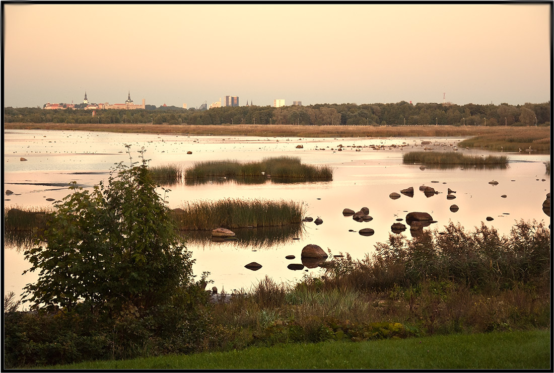 photo "***" tags: landscape, water