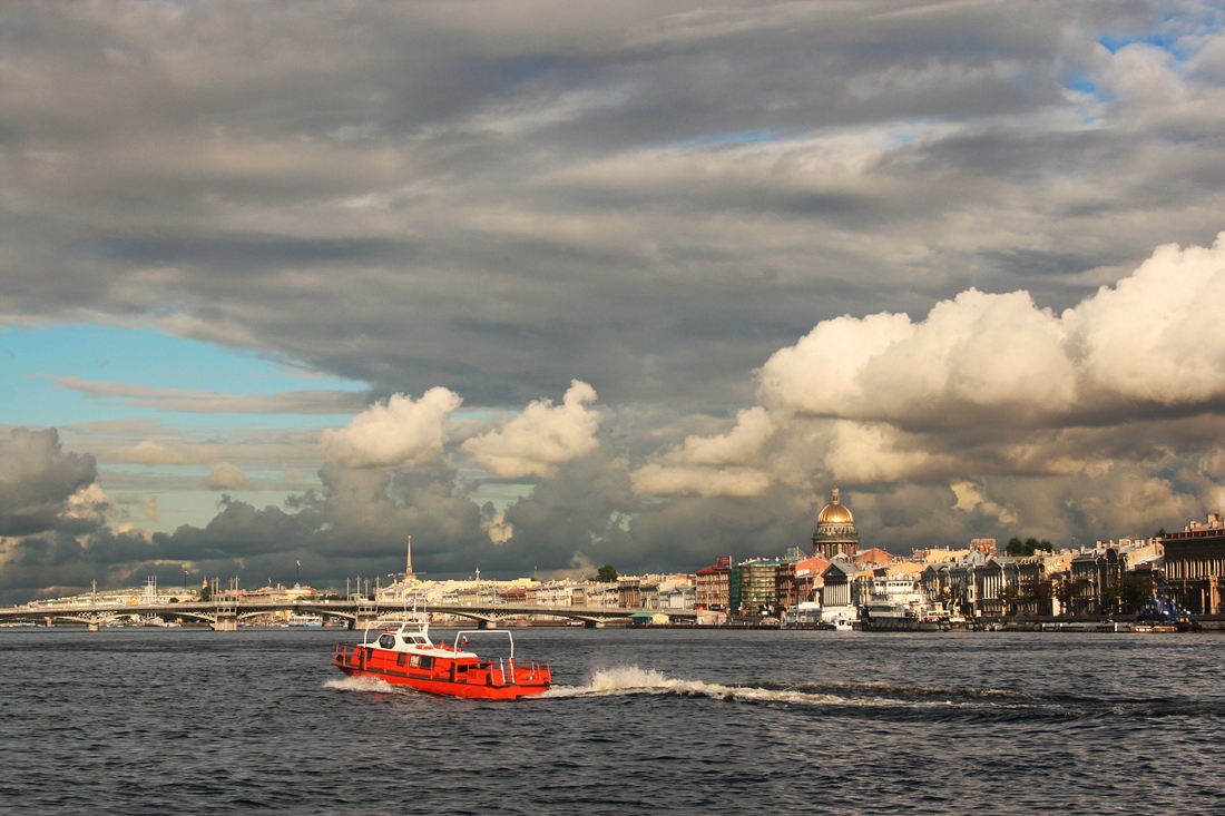 photo "One day in September" tags: city, landscape, clouds