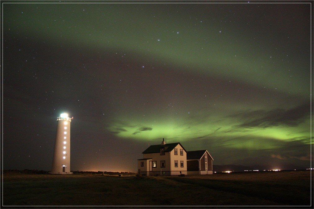 photo "***" tags: landscape, night