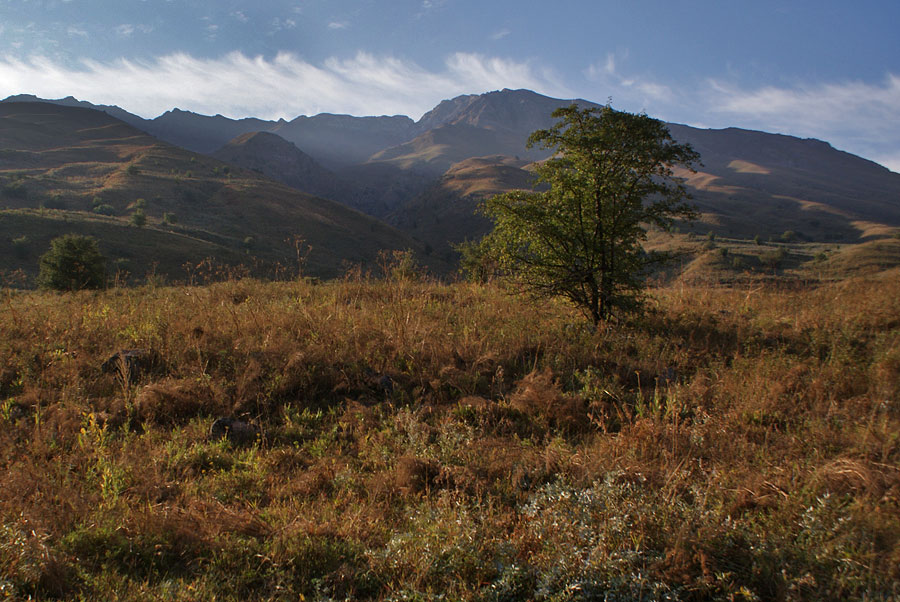 photo "***" tags: landscape, mountains