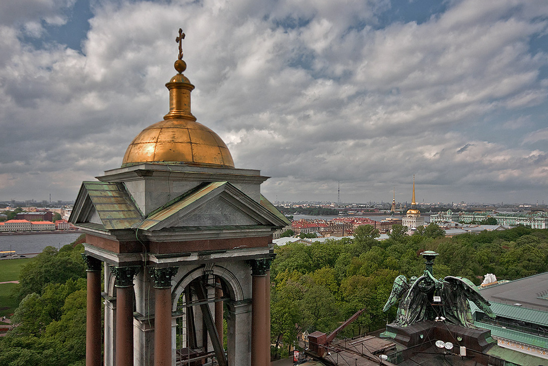 photo "Sky over St. Petersburg." tags: architecture, landscape, 