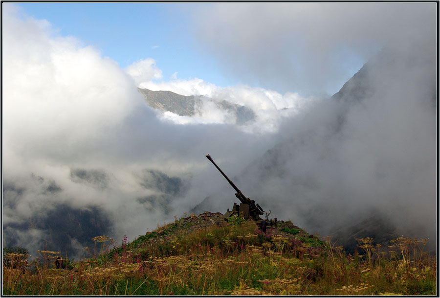 photo "***" tags: landscape, clouds, mountains