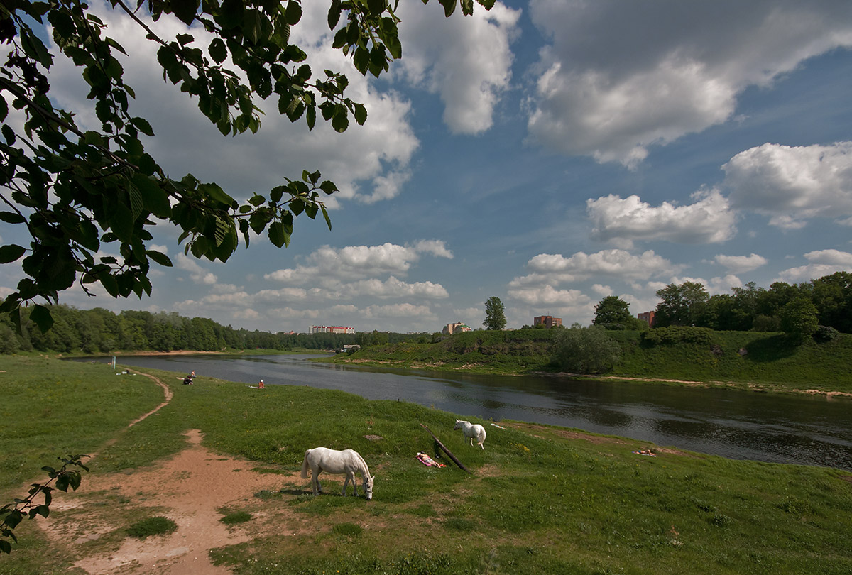 photo "***" tags: landscape, clouds, summer