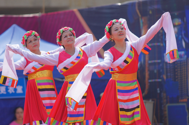 photo "Dance" tags: portrait, travel, Asia, woman