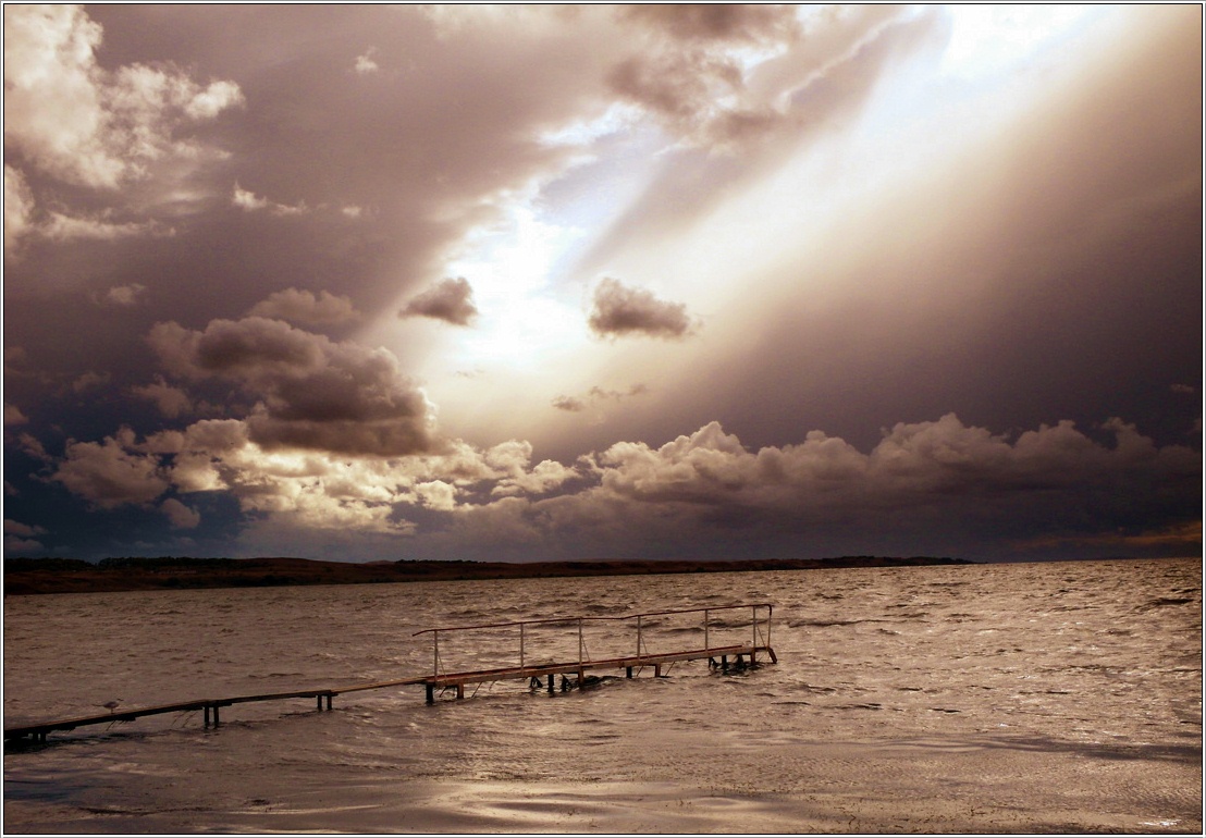 photo "***" tags: landscape, sunset, water