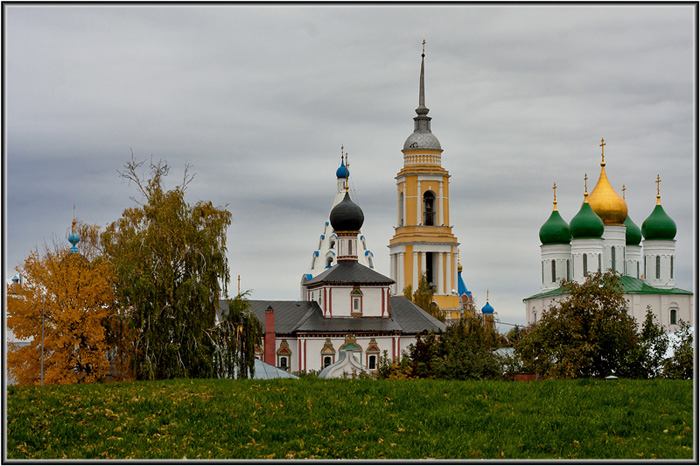 photo "***" tags: architecture, landscape, autumn