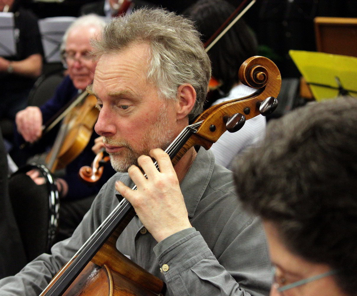 photo "The Cellist" tags: portrait, reporting, man