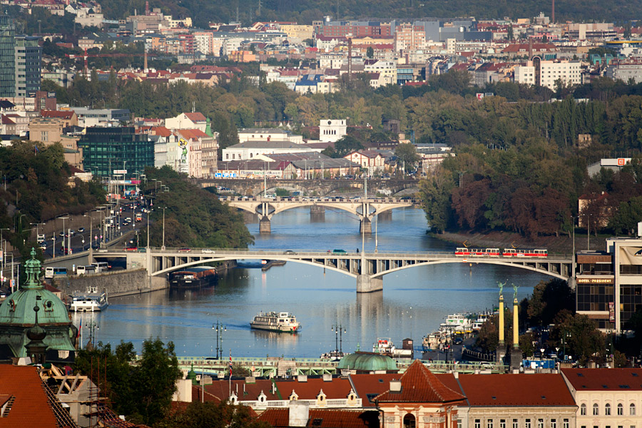 photo "Prague from above" tags: architecture, landscape, autumn