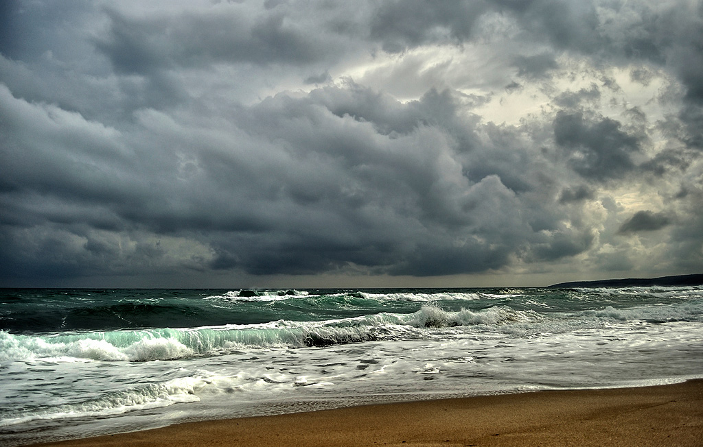 photo "Stormy Weather" tags: landscape, clouds, water