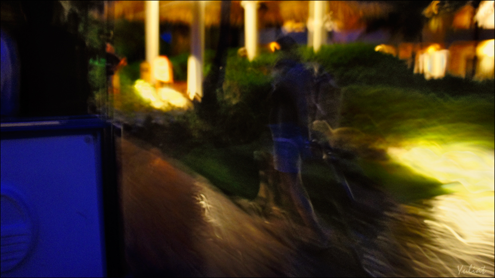 photo "***" tags: genre, travel, street, 