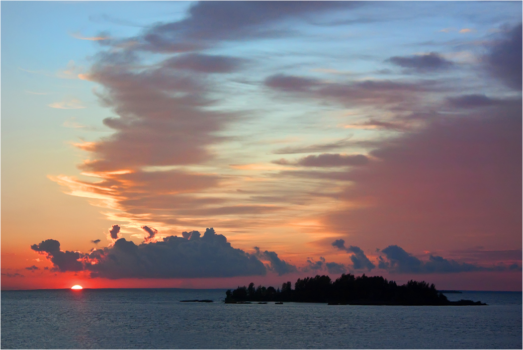 photo "***" tags: landscape, clouds, sun, sunset