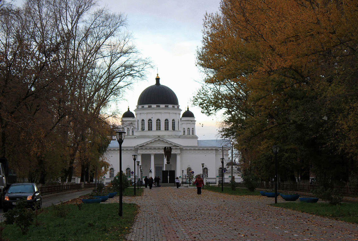 photo "Morning in October." tags: architecture, landscape, autumn