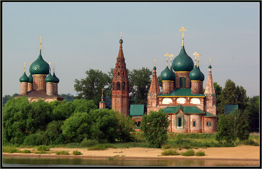 фото "Церковный ансамбль в Коровниках" метки: архитектура, пейзаж, 