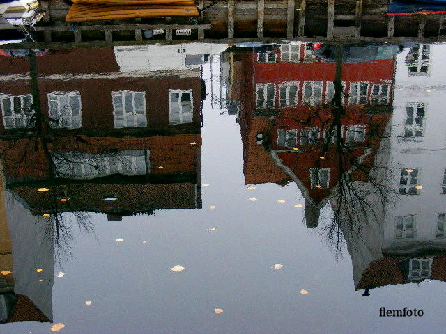 photo "Reflection" tags: architecture, landscape, 