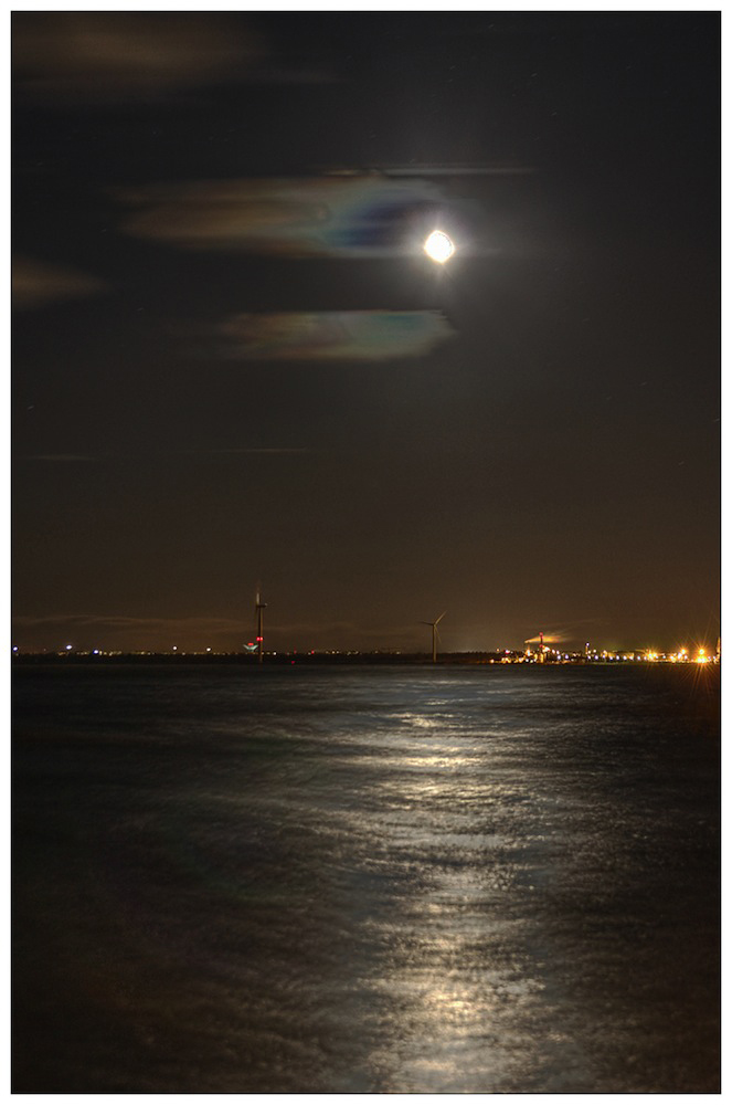 photo "Bright moon" tags: landscape, night, water