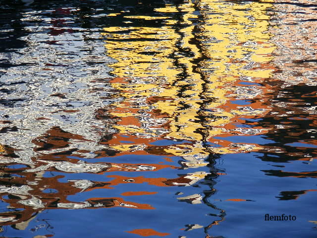 photo "Water reflection" tags: architecture, landscape, 