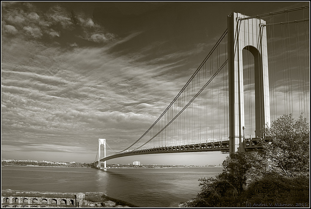 фото "Verrazano-Narrows bridge" метки: архитектура, черно-белые, пейзаж, 