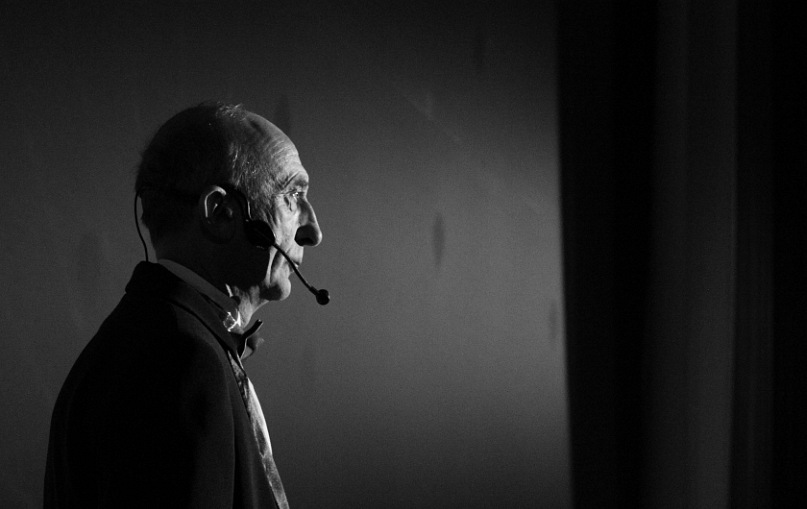 photo "Last performance" tags: portrait, black&white, man