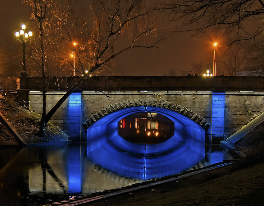 photo "***" tags: city, landscape, water