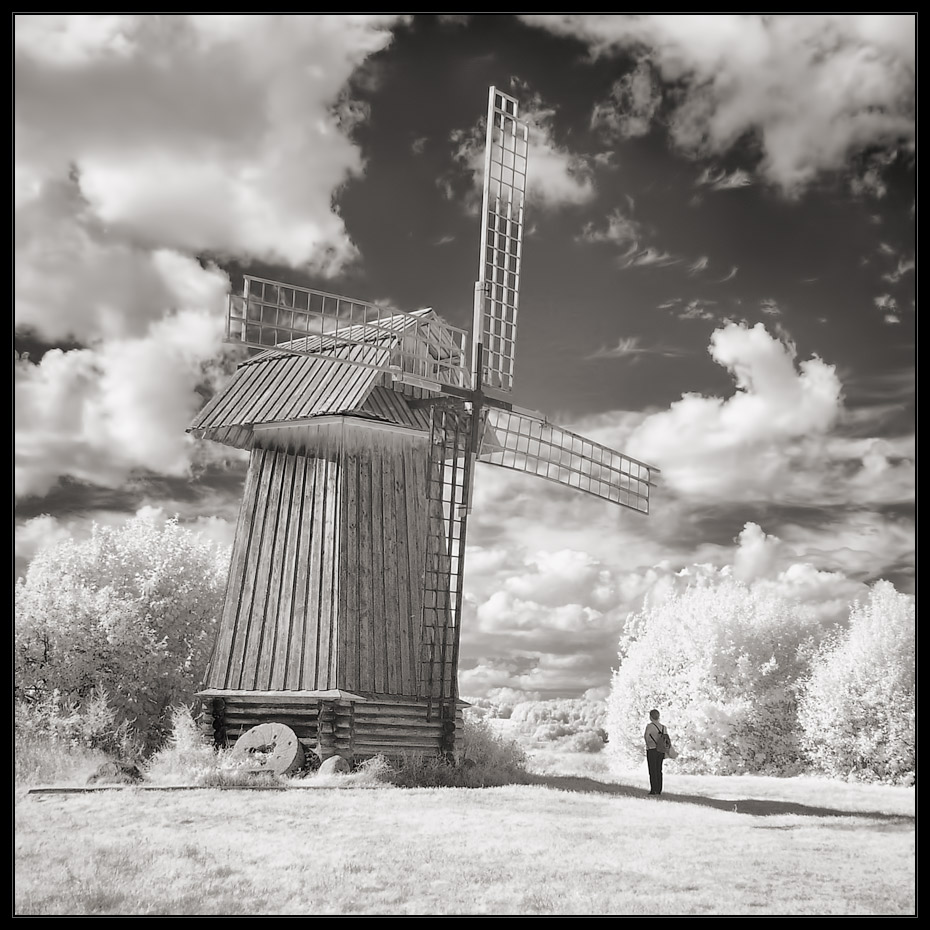 фото "Тень жаркой луны" метки: архитектура, пейзаж, infrared