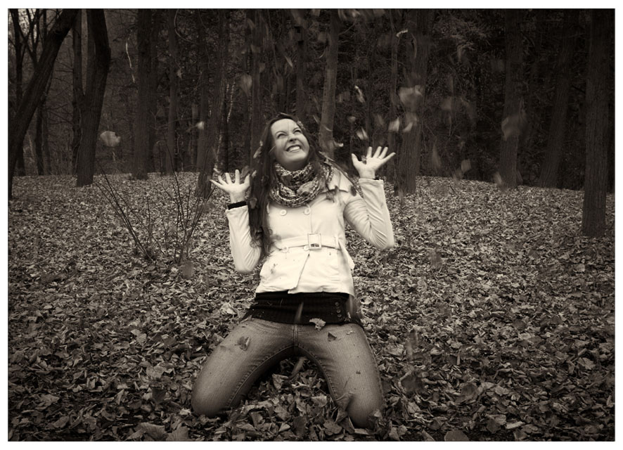 photo "be falling" tags: portrait, nature, woman