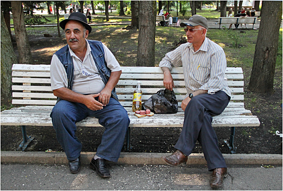 photo "To drink lemonade, to eat a sandwich. Or the Successful holiday" tags: genre, reporting, 